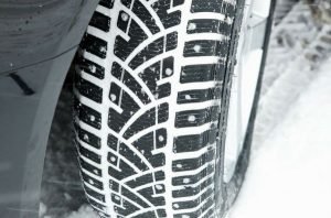 snow tyres image